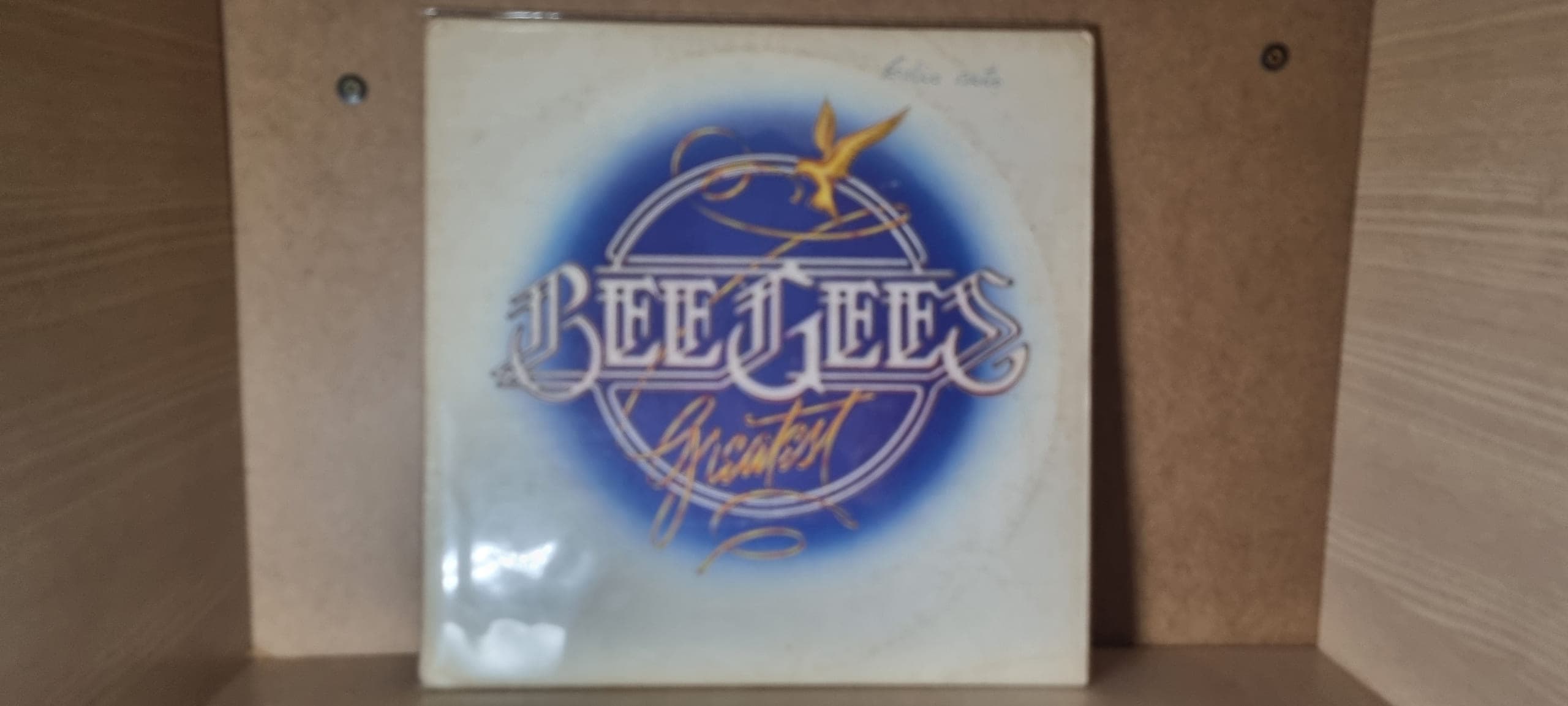 Etiqueta central de BEE GEES — Greatest