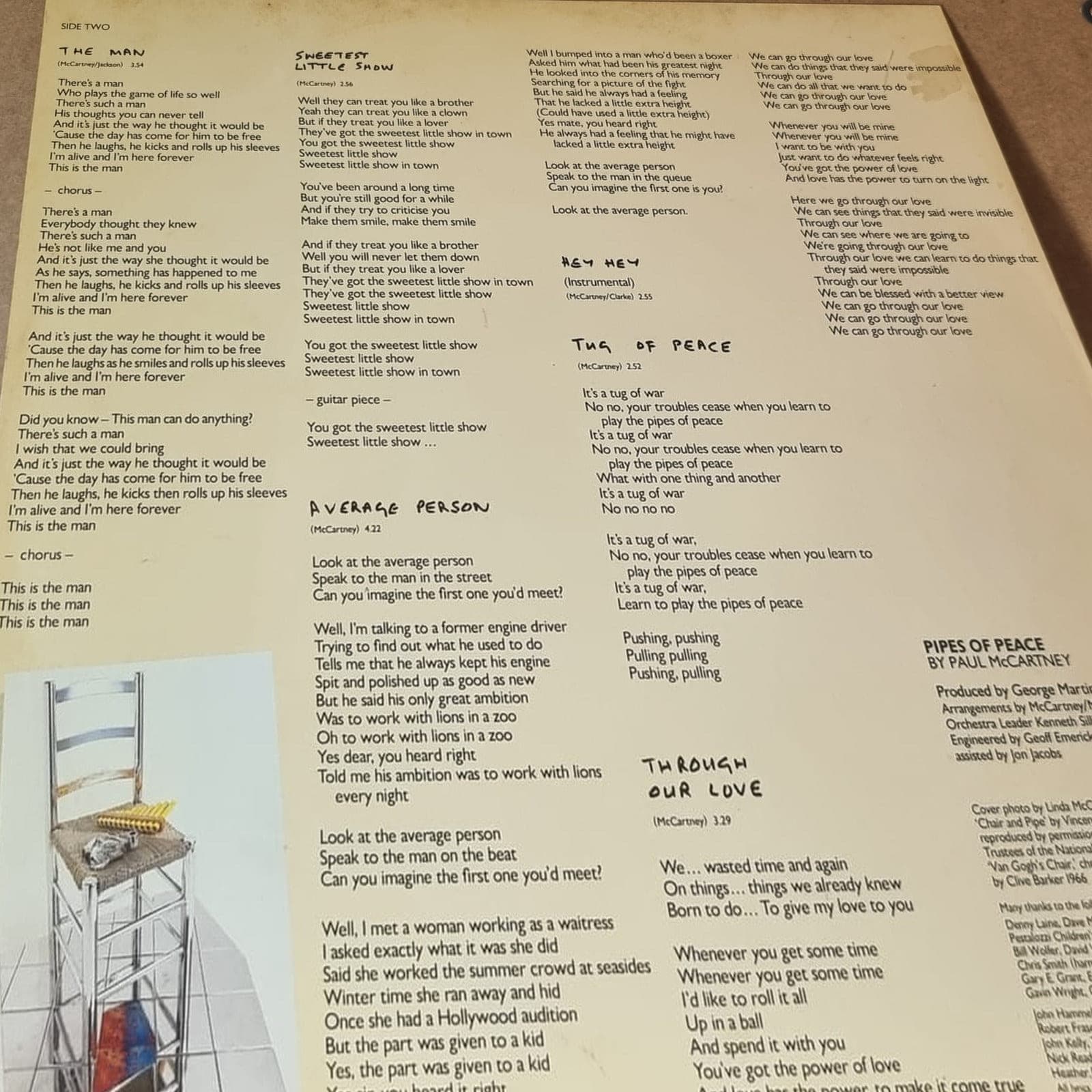 Contracapa de Paul McCartney — PIPES OF PEACE