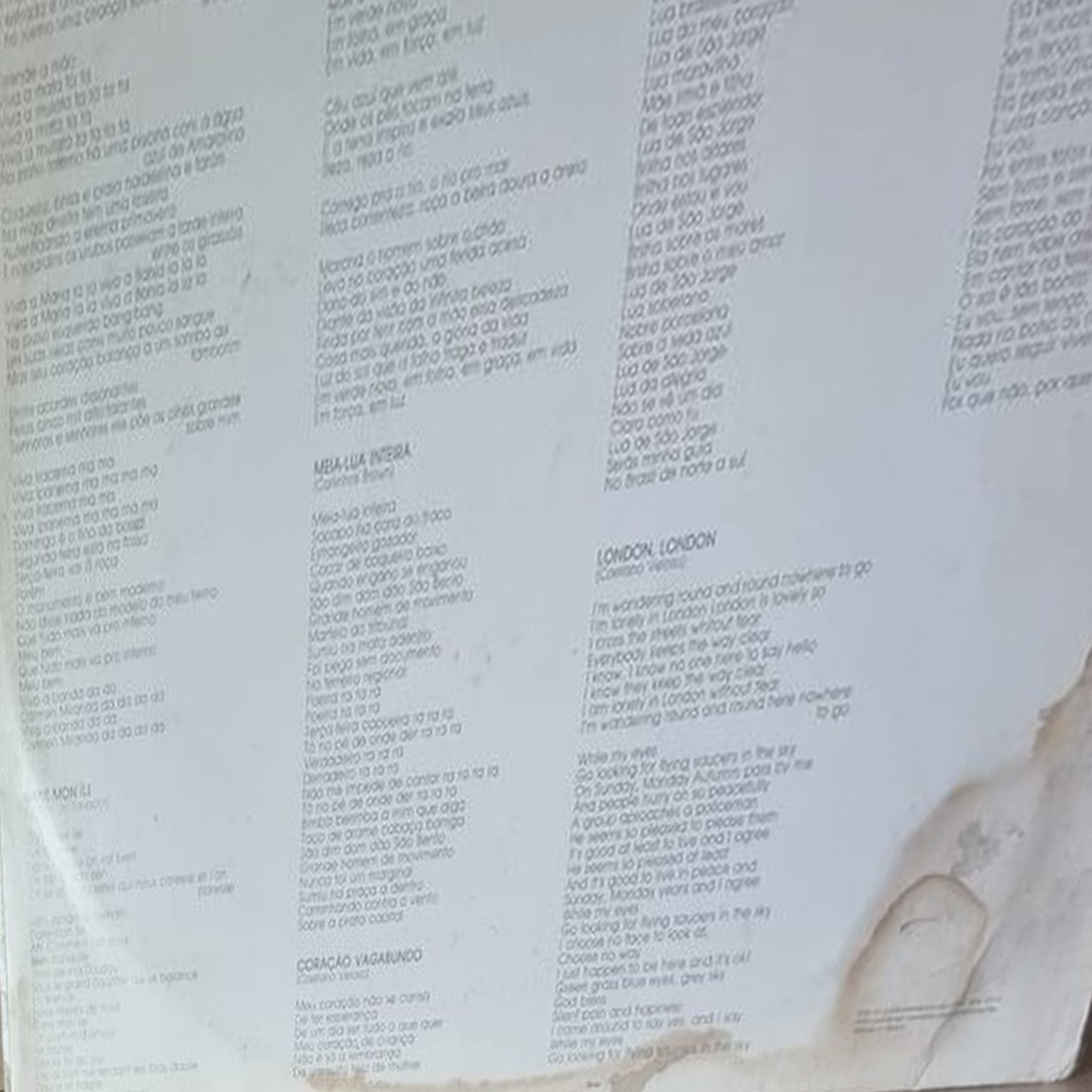 Encarte de Caetano Veloso — Personalidade Vol. II