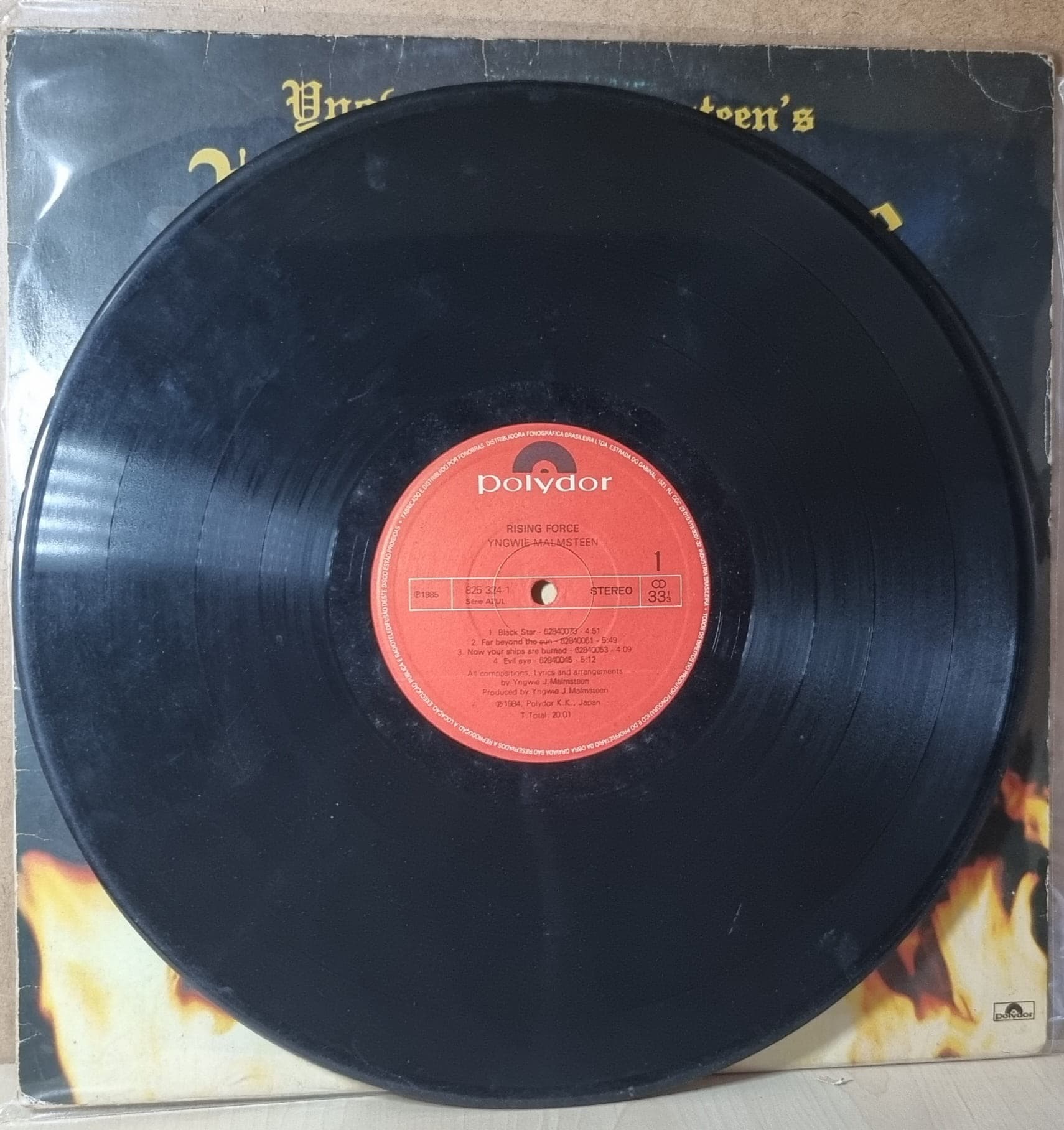 Capa de YNGWIE MALMSTEEN — RISING FORCE