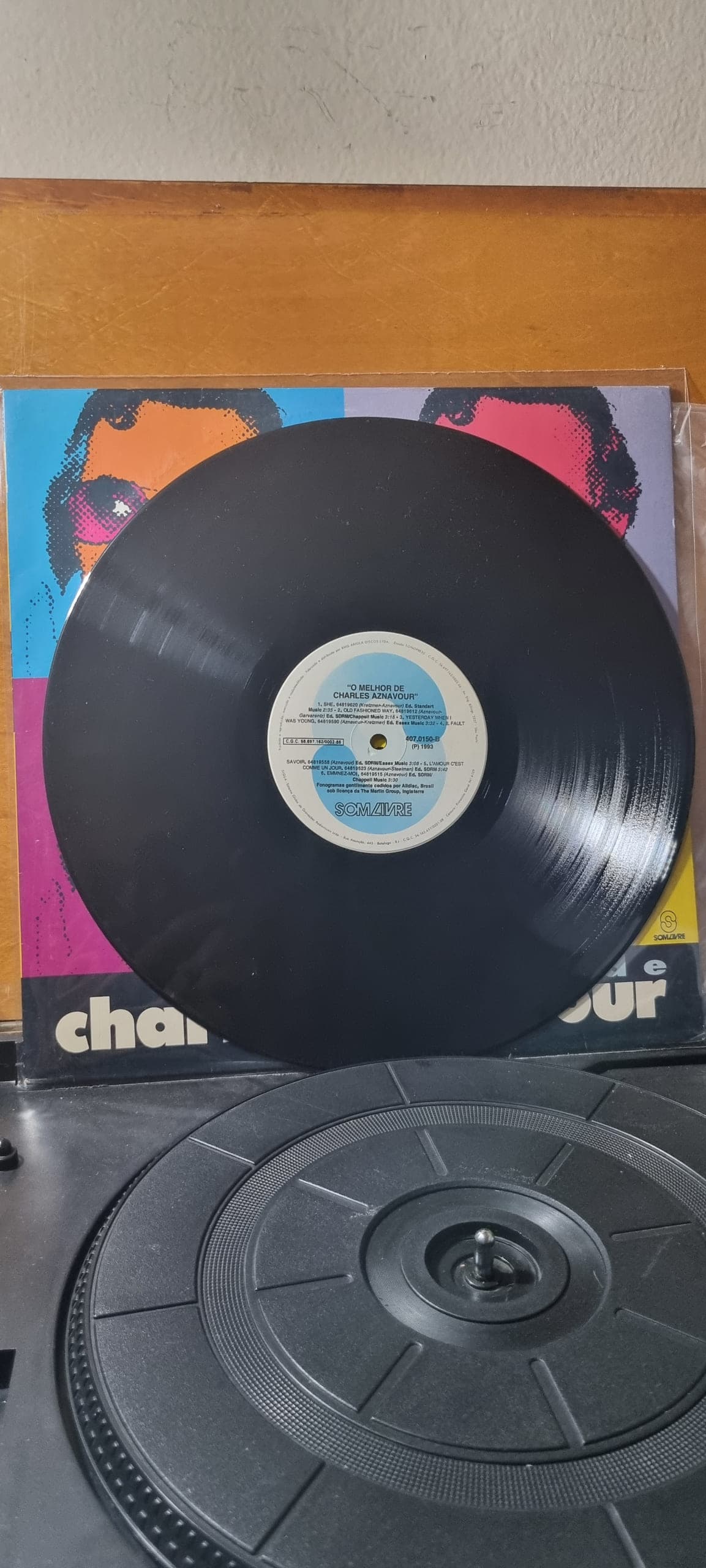Capa de Charles Aznavour — O Melhor de Charles Aznavour