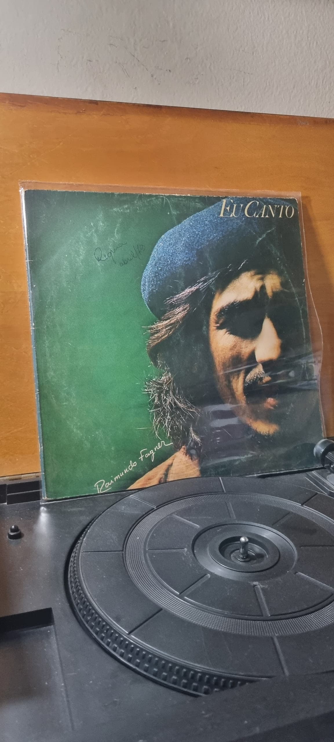 Etiqueta central de RAIMUNDO FAGNER — QUEM VIVER CHORARÁ