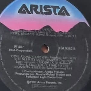 Etiqueta central — Aretha