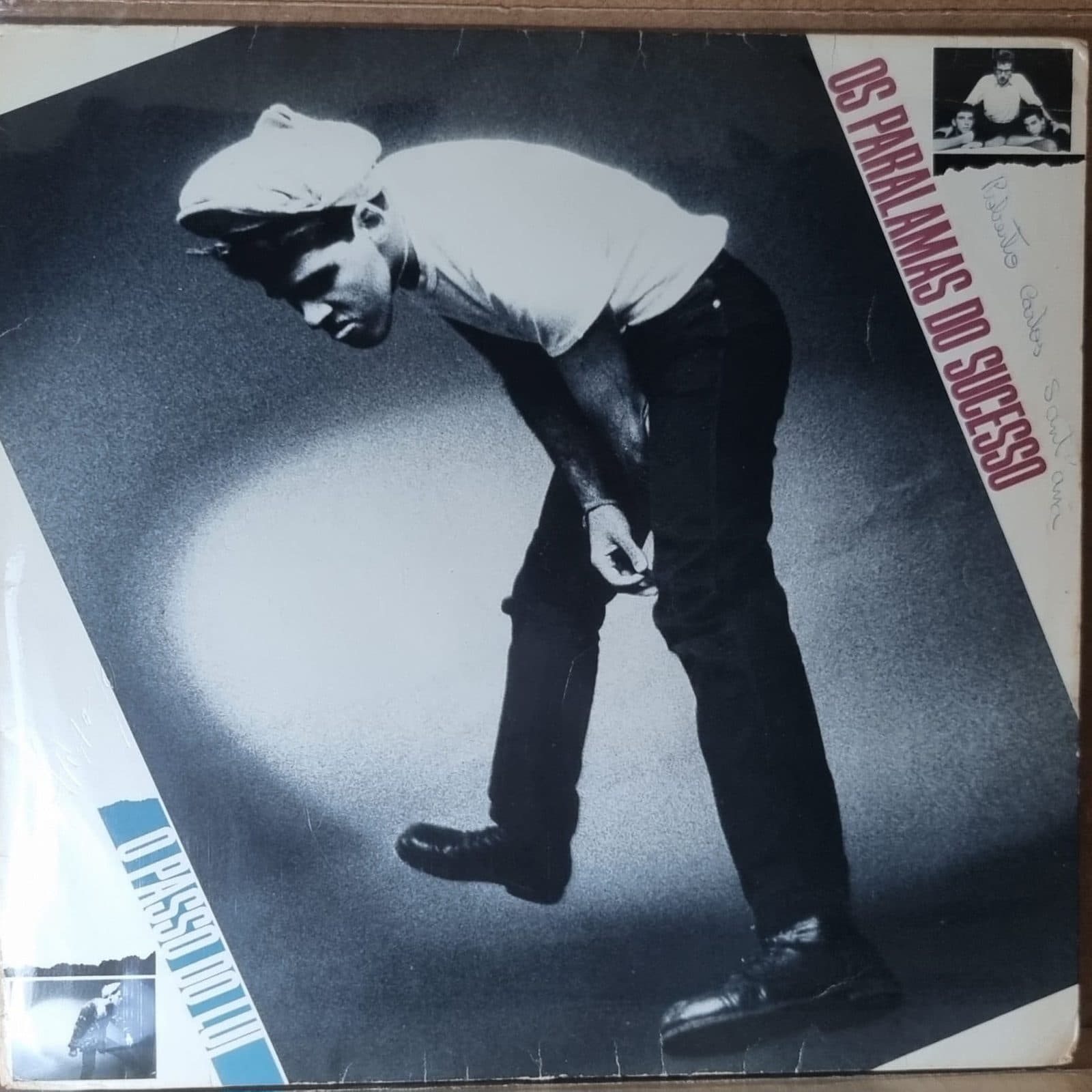 Capa de O PASSO DO LUI, de OS PARALAMAS DO SUCESSO