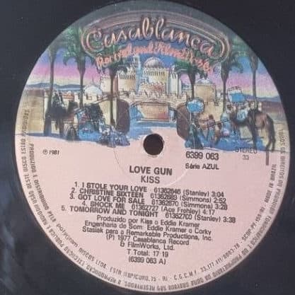 Etiqueta central de Love Gun