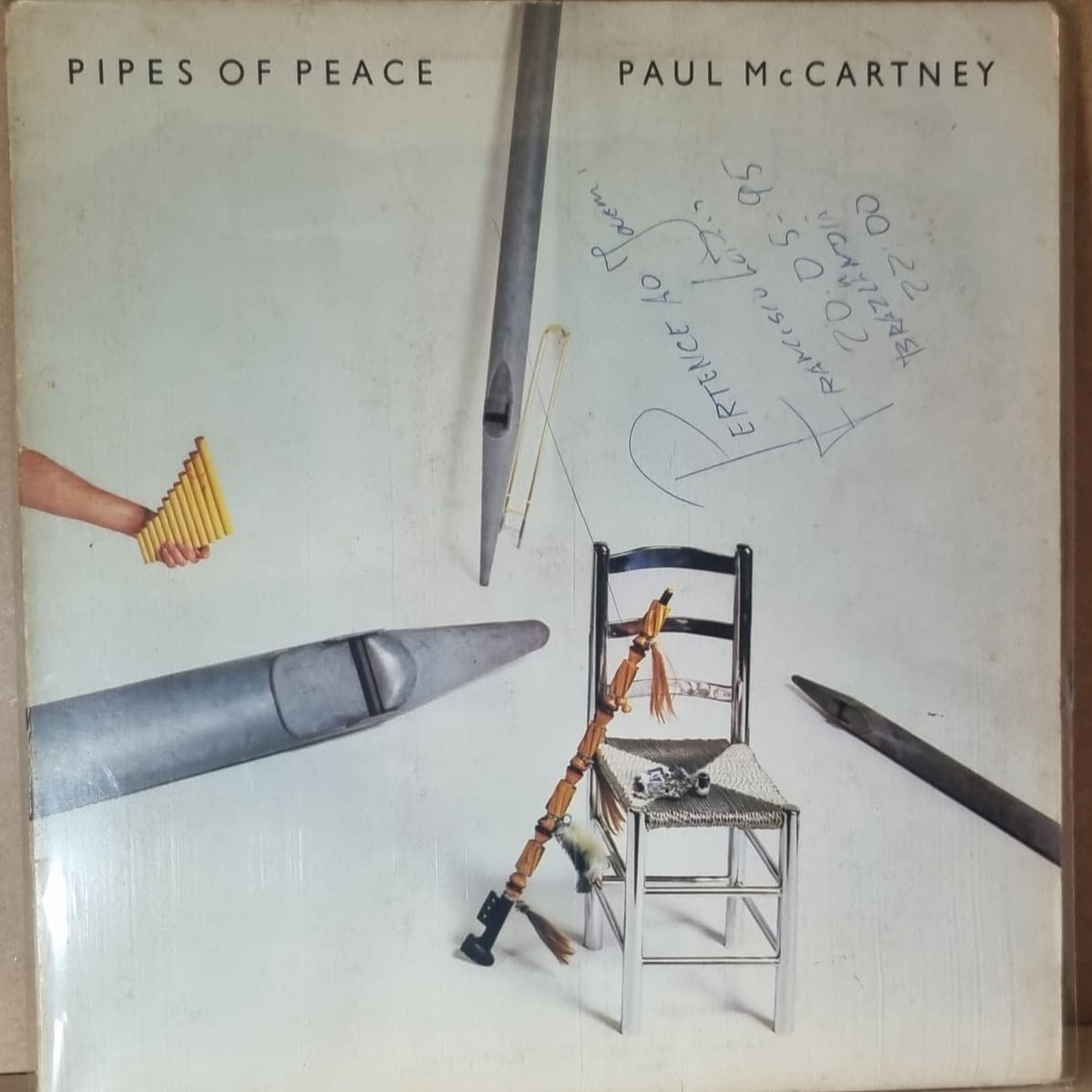 Capa de Paul McCartney — PIPES OF PEACE